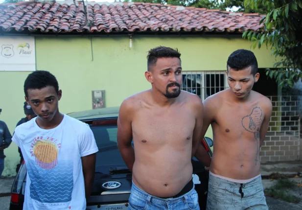 Trio é preso acusado de realizar assaltos em Teresina 