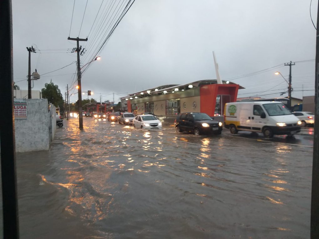 Chuva Alaga Ruas E Causa Transtornos Na Zona Leste De Teresina GP1