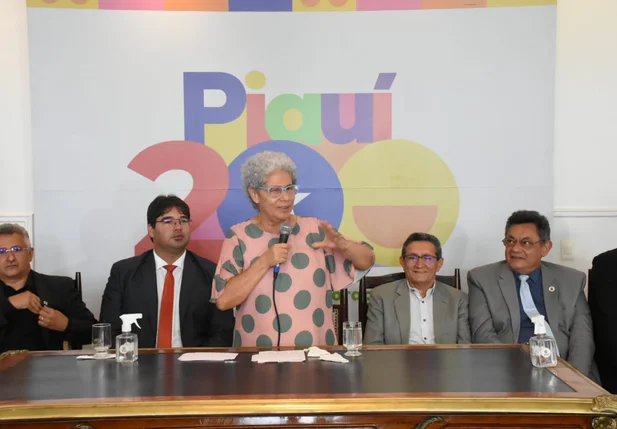 Governadora Regina Sousa lança projetos para a área da Saúde