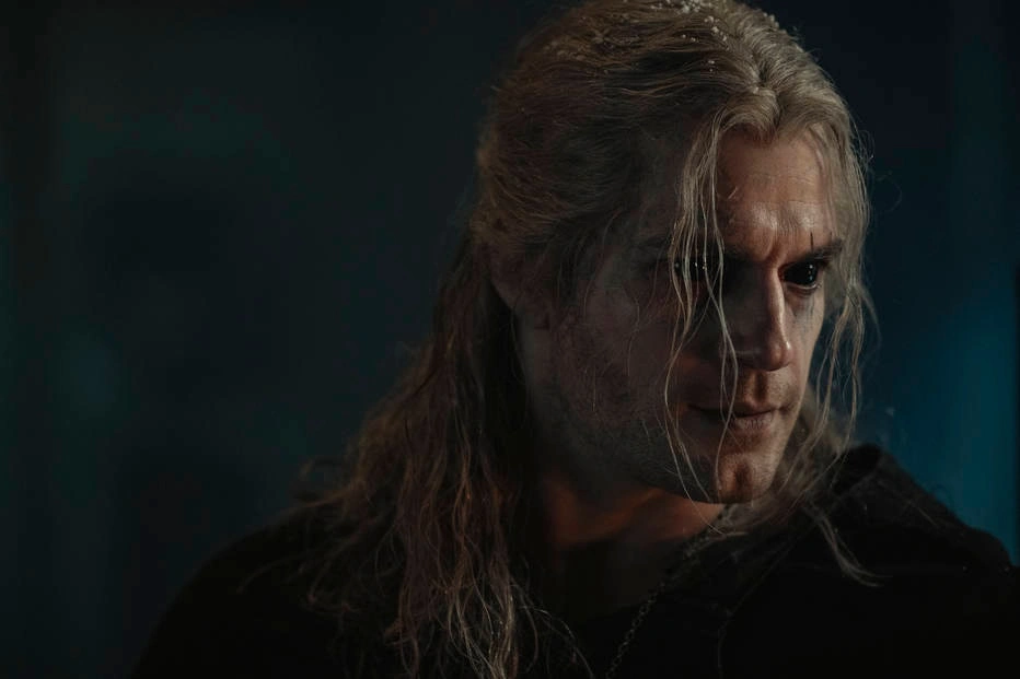 Henry Cavill volta a viver o bruxo Geralt na nova temporada de The Witcher