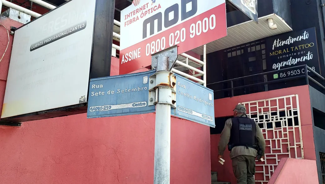 Vigilante foi encontrado morto dentro de escola no centro de Teresina