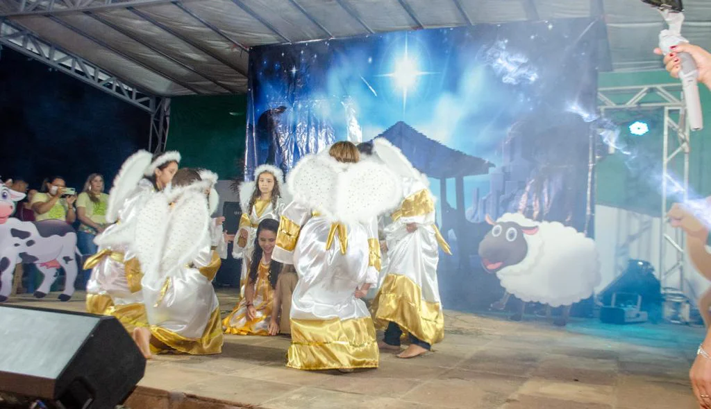 Quinta noite do Natal em Pedro II contou com várias apresentações