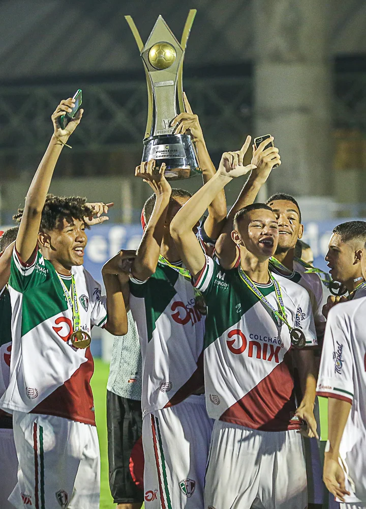 Brasil é Tetra Campeão sub 17 de Futebol. - Rádio Fraiburgo