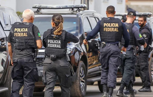 PF cumpre reintegração de posse de apartamentos na zona norte de Teresina