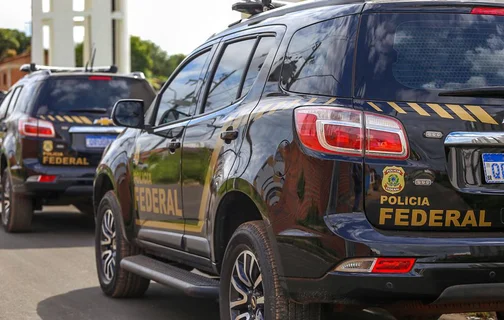 Viaturas da Polícia Federal