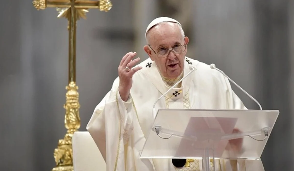 Papa Francisco destitui bispo americano contrario a politica de