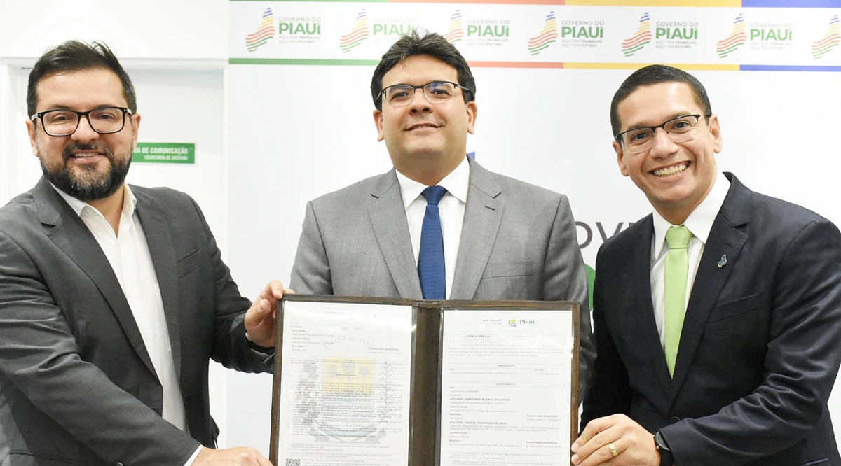 Governador Rafael Fonteles assina licença para produção de hidrogênio verde no Piauí