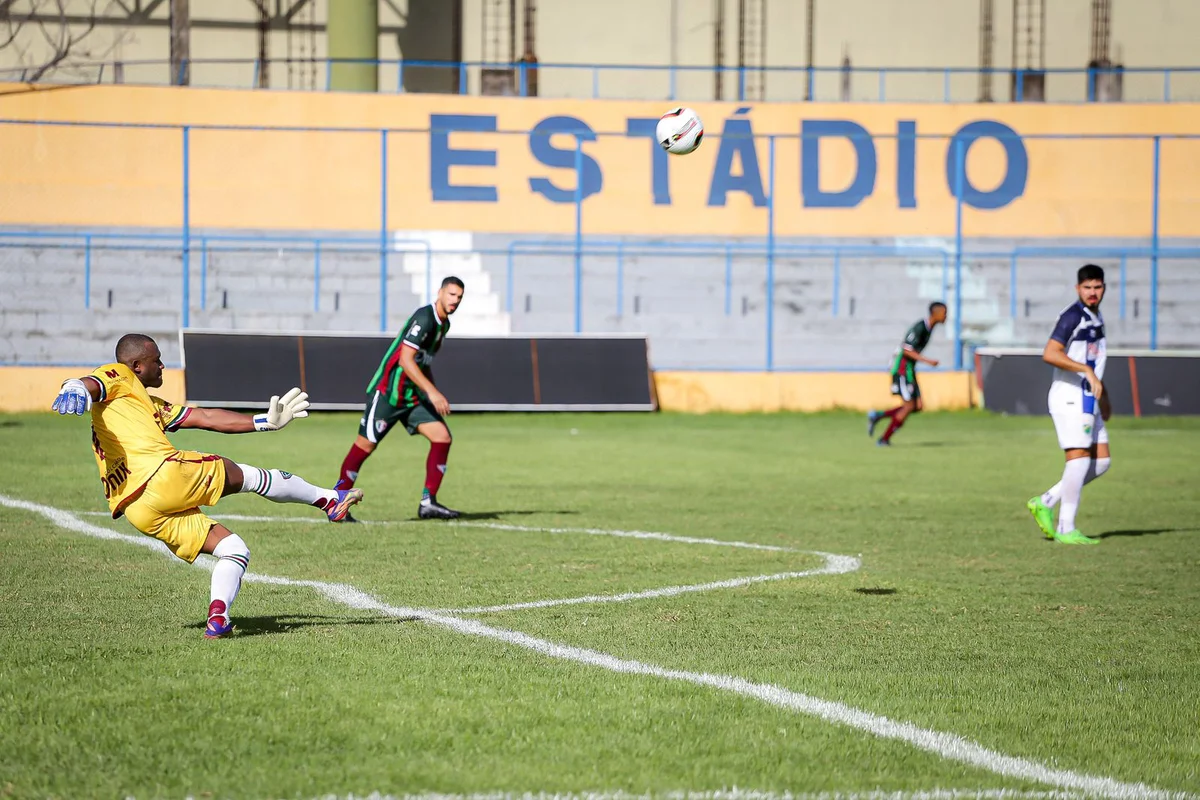 Artilheiro colombiano, meia brasileiro e goleiro baixinho: Portal  destrincha o Nacional Potosí - Fluminense: Últimas notícias, vídeos, onde  assistir e próximos jogos