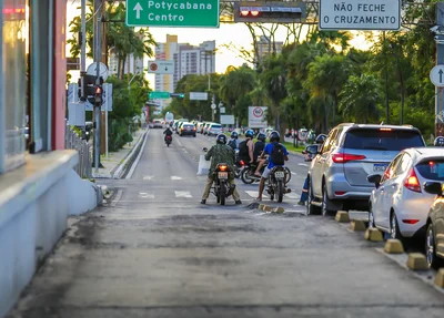 Trânsito na Avenida João XXIII