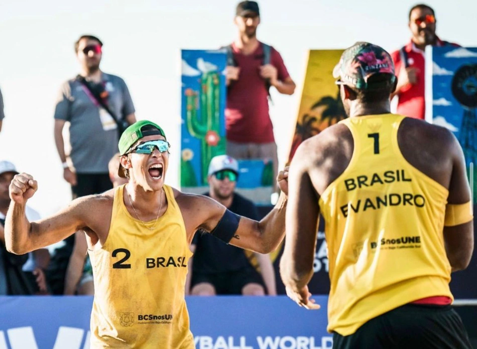 Arthur e Evandro são campeões de Challenge de Saquarema de Vôlei de Praia