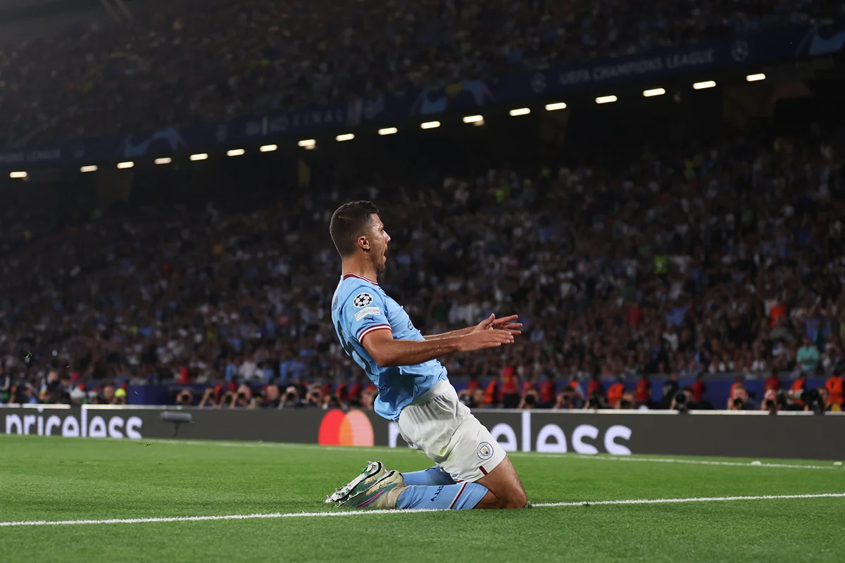 City vence a Inter de Milão, conquista a Champions League e a inédita  tríplice coroa