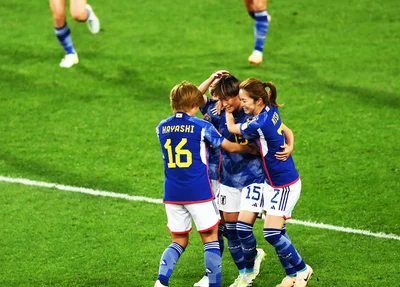 Jogadoras do Japão comemoram classificação para as oitavas da Copa do Mundo