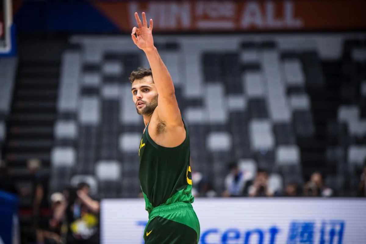 Brasil vence Estados Unidos e garante vaga no Mundial de Basquete - GP1