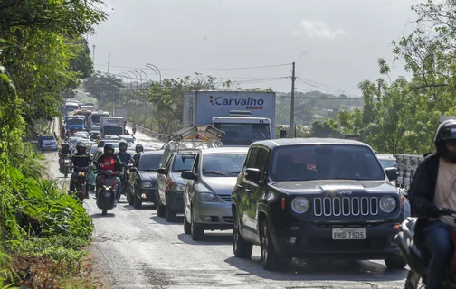 Trânsito ficou congestionado no local