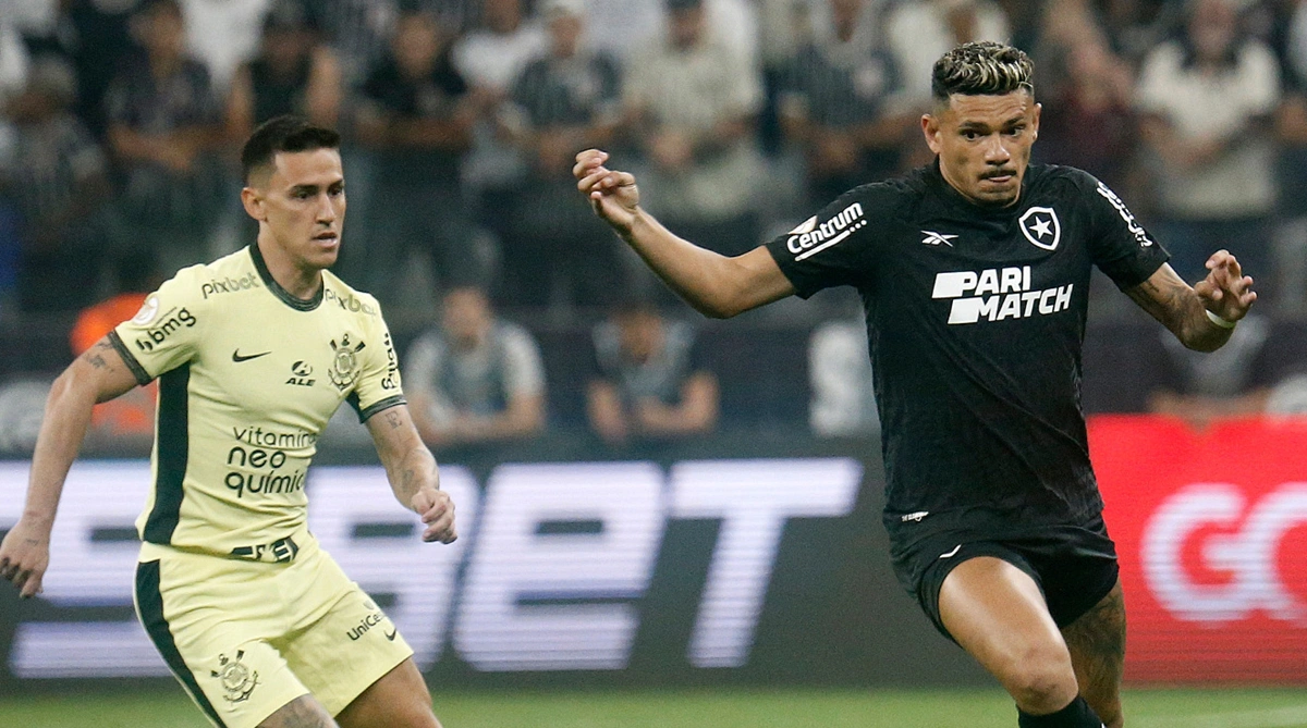 Em jogo morno, São Paulo fica no 0 x 0 com o líder Botafogo