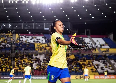 Adriana marcou o terceiro gol da vitória do Brasil