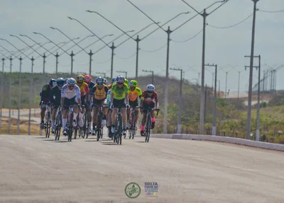 Atletas participantes do 2º Delta Tur de Ciclismo