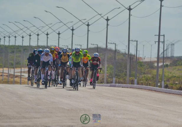 Atletas participantes do 2º Delta Tur de Ciclismo