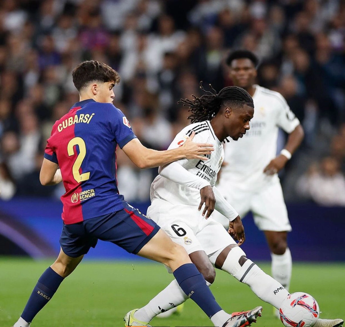 Barcelona enfrenta Real Madrid no Santiago Bernabéu