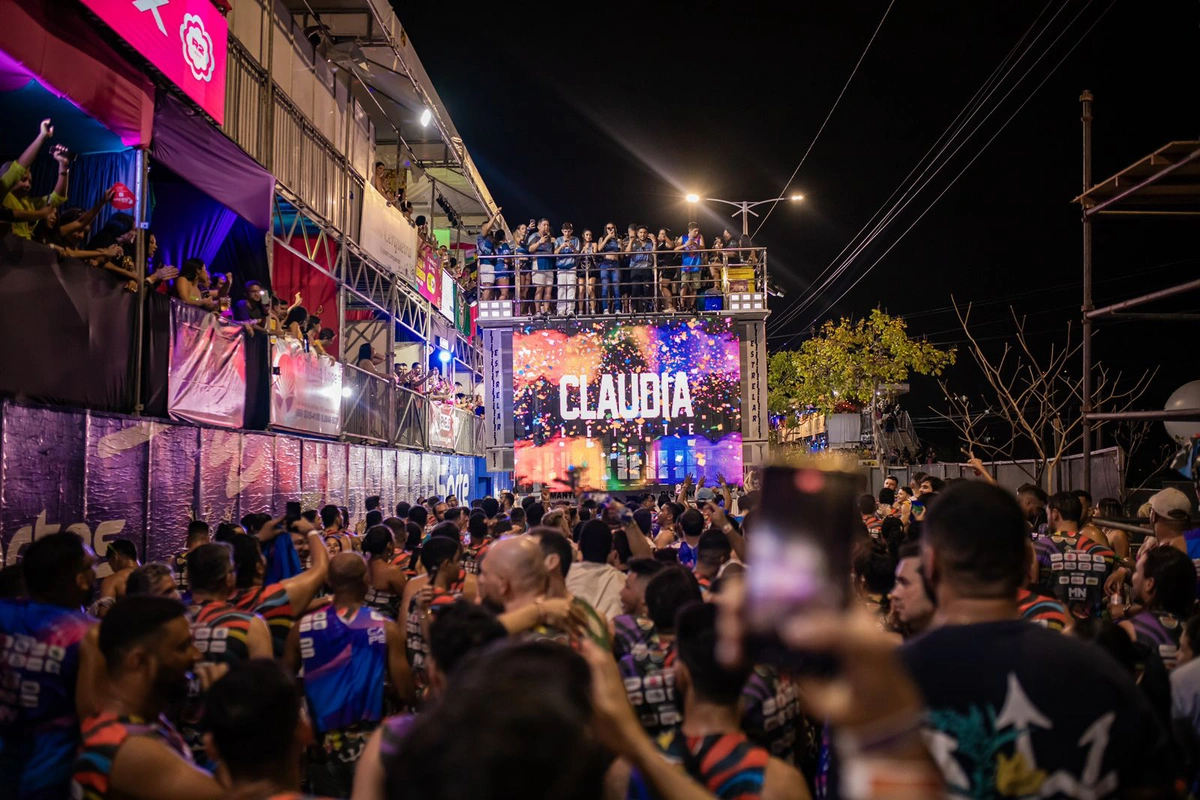 Bloco Lagardinho Cláudia Leite