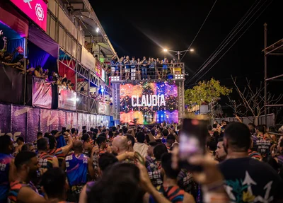 Bloco Lagardinho Cláudia Leite