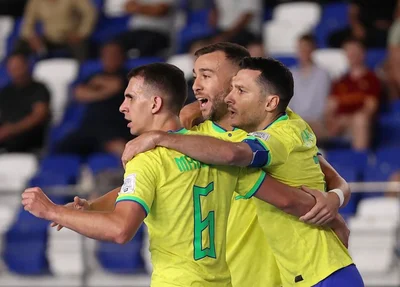 Brasil se classifica na final da Copa do Mundo Futsal, após 12 anos.