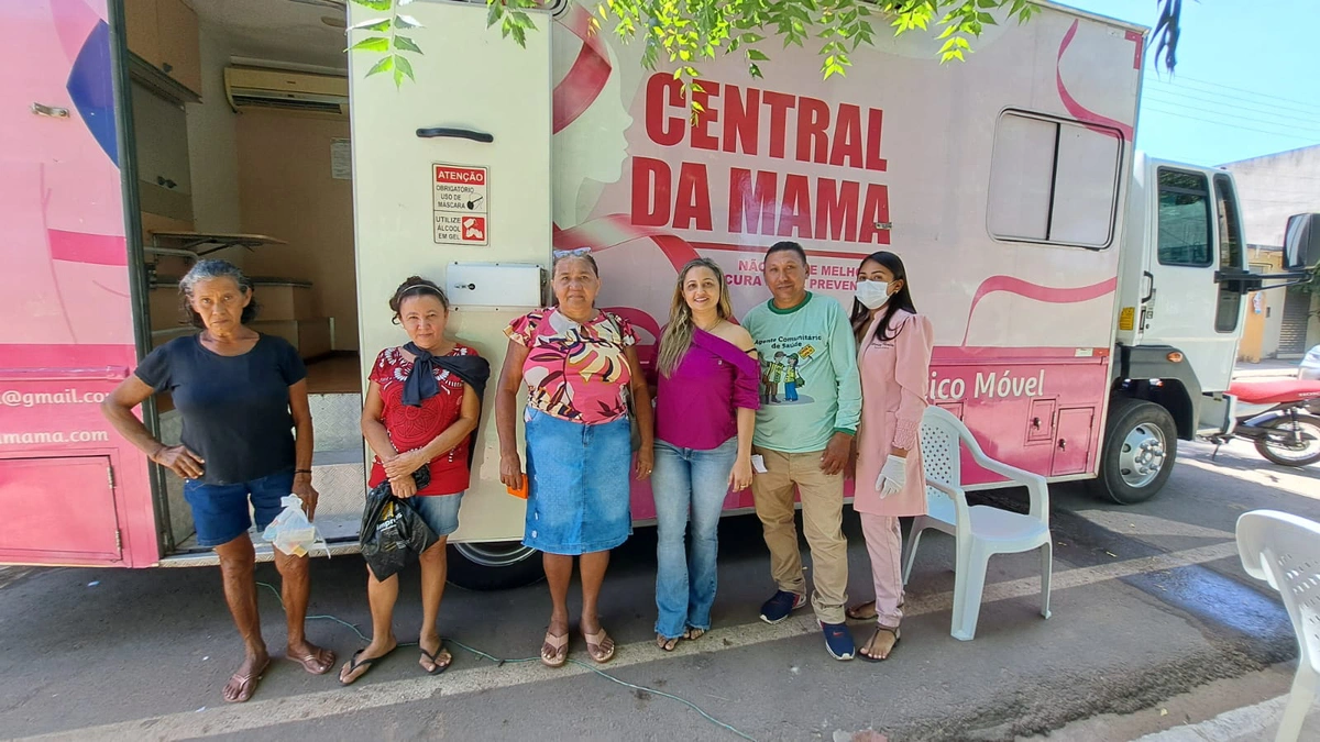 Campanha do Outubro Rosa realiza exame de mamografia em São João do Arraial