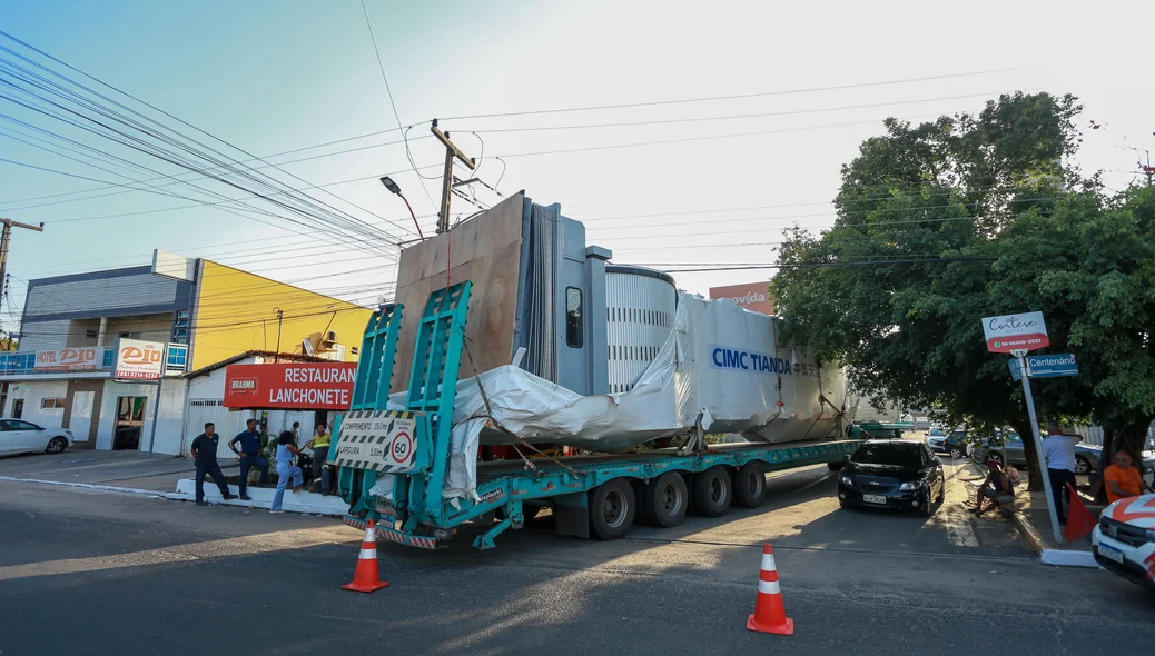 Carga de fingers era levada para o Aeroporto de Teresina