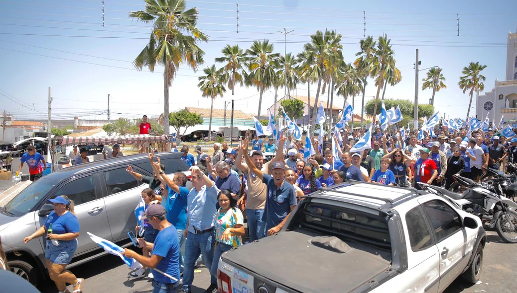 Carreata contou com a presença do senador Ciro Nogueira