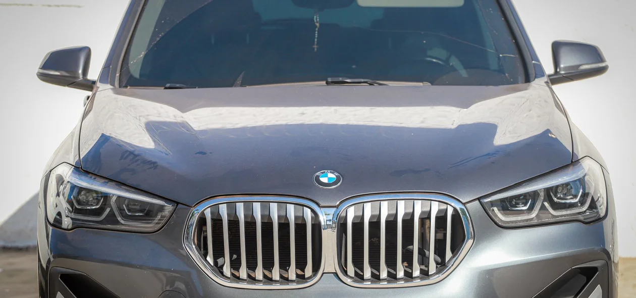 Carro de luxo da marca BMW