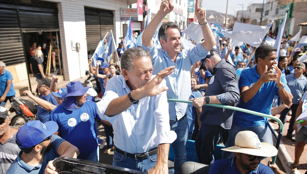 Ciro Nogueira em carreata com Gil Paraibano em Picos