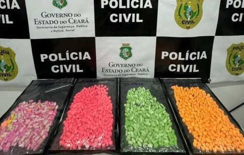 Comprimidos de droga sintética, conhecida como “ecstasy”.