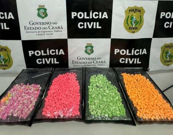 Comprimidos de droga sintética, conhecida como “ecstasy”.