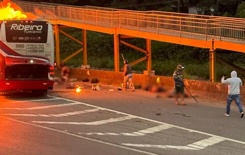 Confronto entre torcidas organizadas do Palmeiras e Cruzeiro