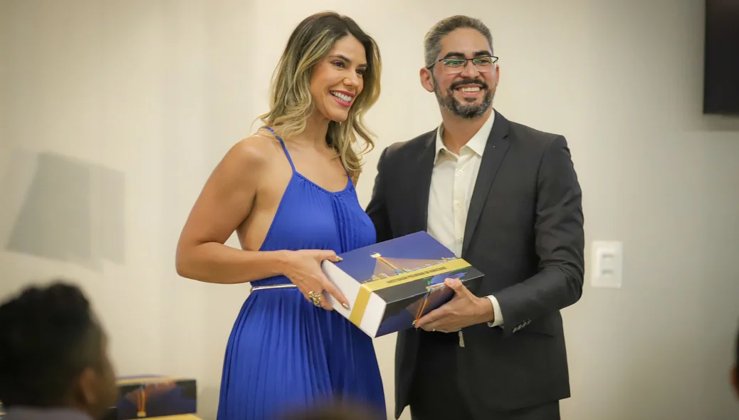 Delegada Nathália Figueiredo e Alan Holanda