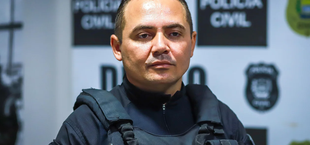 Delegado Charles Pessoa, diretor do DRACO