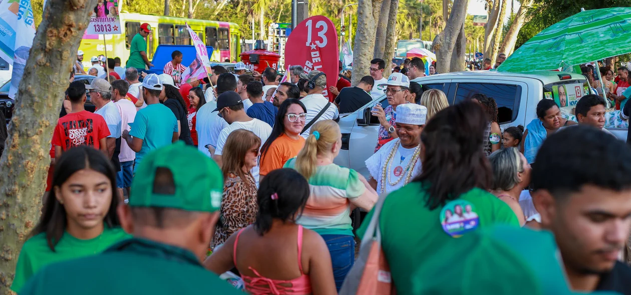 Eleitores da base de Fábio Novo participaram de caminhada por Teresina