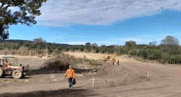 Estrada no Piauí que estava sendo construída irregulrmente em território indígena