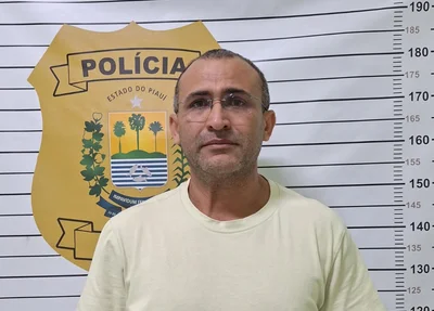 Ex-diretor de escola em Parnaíba, David Fontenele