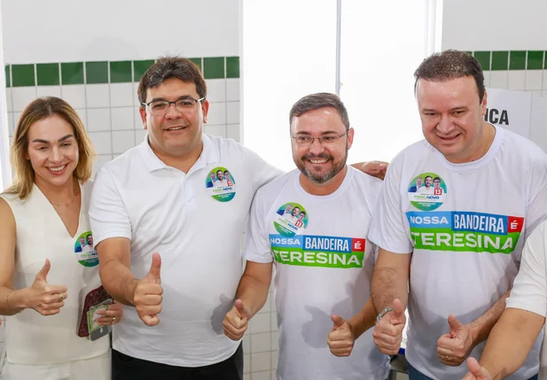 Fábio Novo e Rafael Fonteles em votação