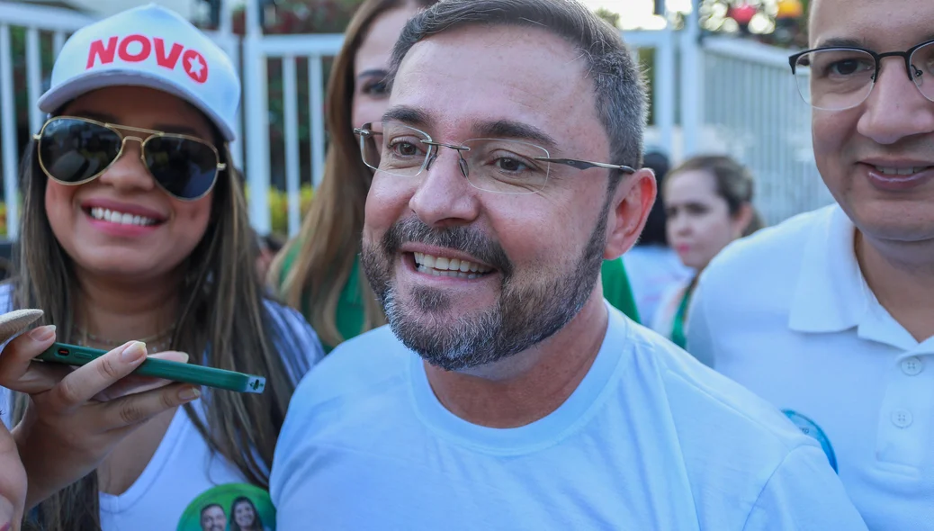 Fábio Novo em ato final de campanha