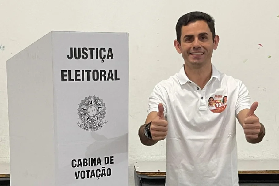 Júnior Abreu é eleito prefeito de Castelo do Piauí