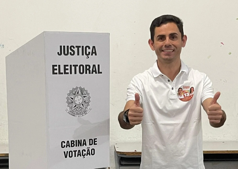 Júnior Abreu é eleito prefeito de Castelo do Piauí