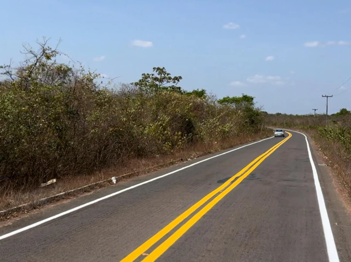 Leonardo Sobral visita obras do DER-PI no Litoral do Piauí