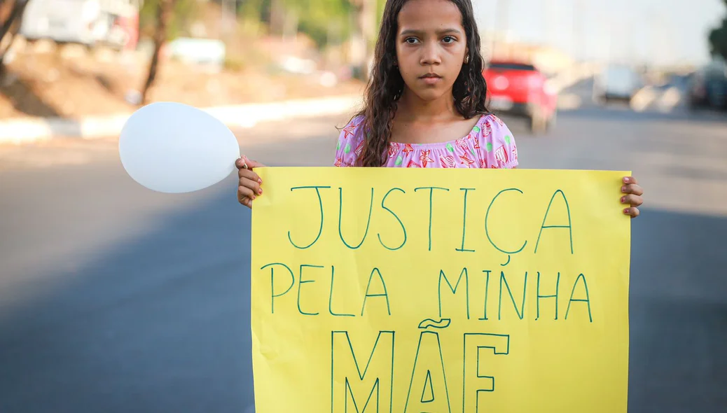 Menina de 9 anos, filha de uma das vítimas