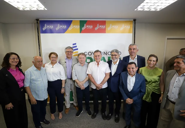 Ministro Alexandre Padilha visita instalações da nova Maternidade Dona Evangelina Rosa