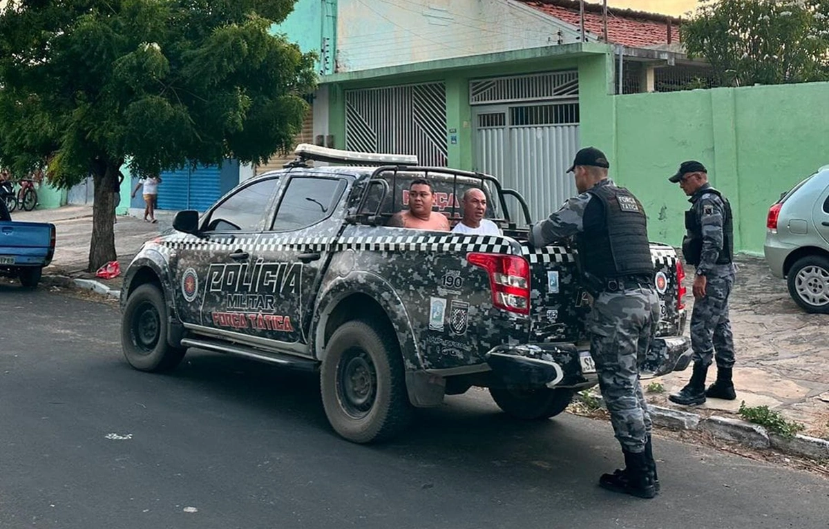 Polícia Civil cumpre mandado de busca e apreensão com auxílio da Força Tática em Parnaíba