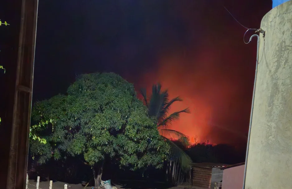 Populares temem chegada das chamas nas propriedades em Cocal dos Alves