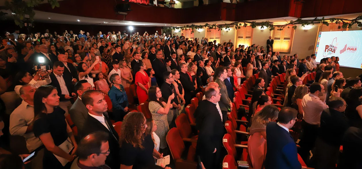 Público presente na cerimônia