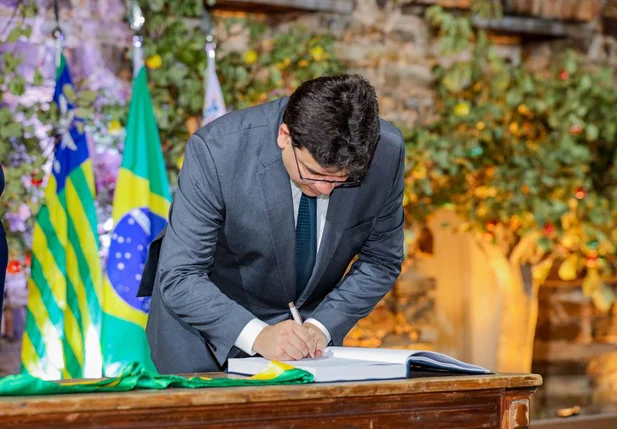 Rafael Fonteles reassume Governo do Piauí